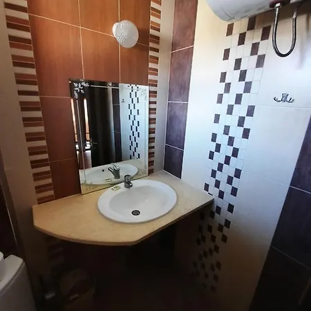 Beautiful 2-bed In Cholakova Cheshma * Koszarica